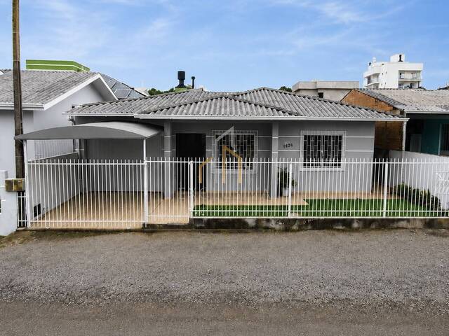 #142 - Casa para Venda em Campos Novos - SC - 2